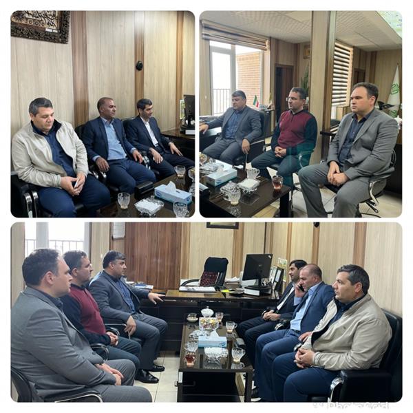 اسناد مالکیت بنیاد مستضعفان در شهرستان مراغه تک برگ می شوند